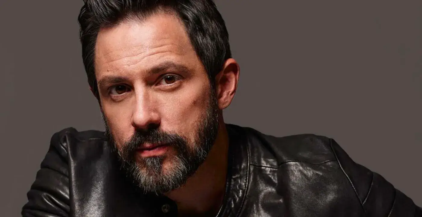 Steve Kazee Net Worth